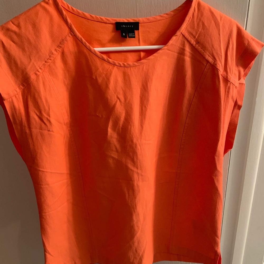 Theory orange tee shirt